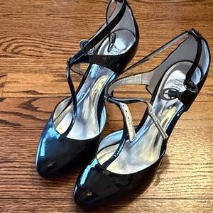INC International Concepts Black Patent Heels